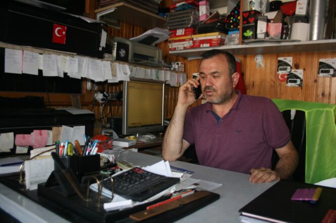 “SEN VERGİ MÜFETTİŞİMİSİN ? ”  