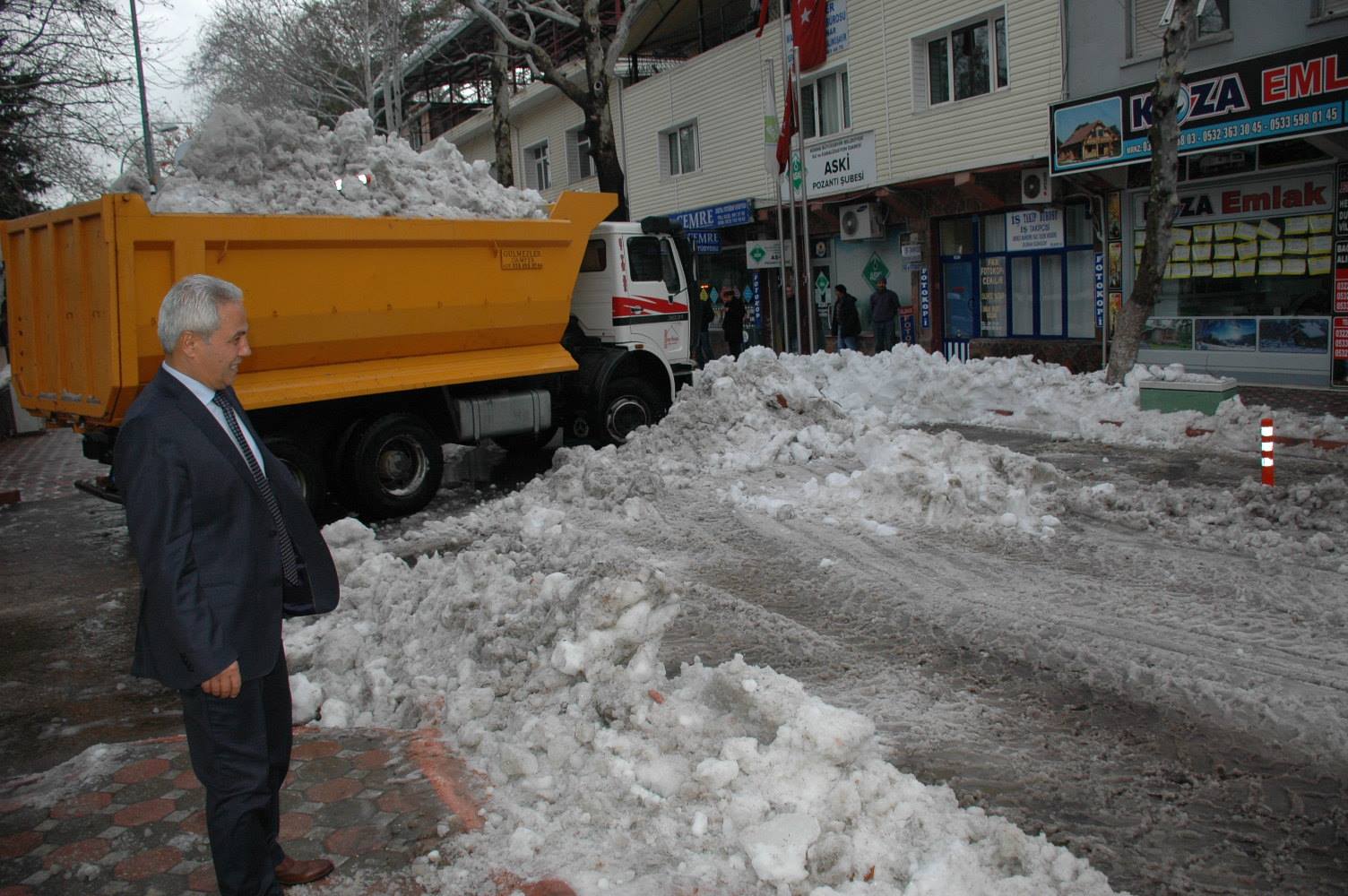 KAR MECLİSİ BASTI
