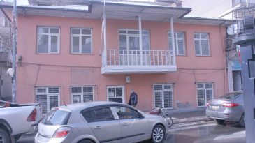 ÖMÜRÜNÜ DOLDURAN BİNA