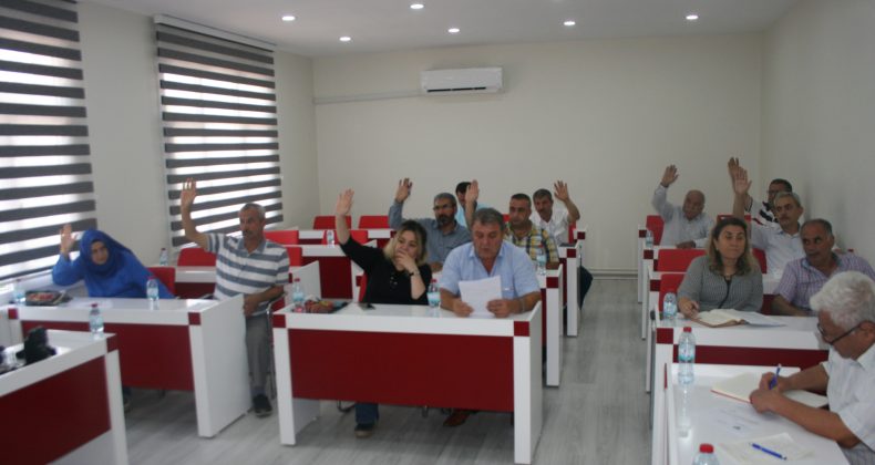 MECLİS DALGALANMAYA BAŞLADI