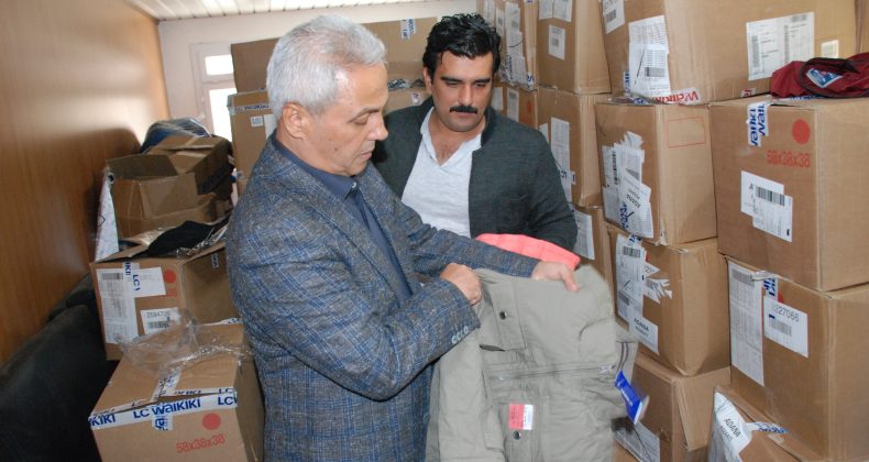BAYSAL’DAN :SOSYAL MARKET SLOĞANI: “GİYİN, BEĞEN, AL VE GİT”