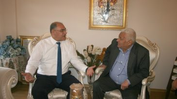 ÇAY: KUMPAS ACI REÇETE OLMUŞTUR.