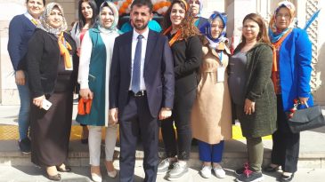 AK PARTİ İL KADIN KONGERESİNDE POZANTI EKİBİ İLGİ ÇEKTİ