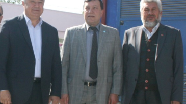 İLK siyasi birliktelik