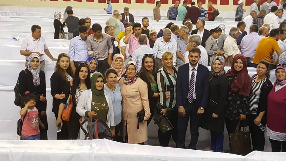 AK PARTİ’DE FESTİVAL HAVASINDA TEMAYÜL