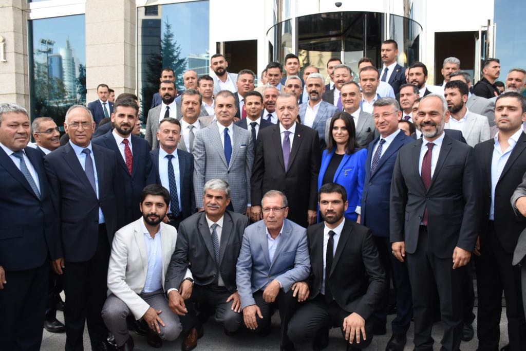 AK PARTİ “ADANA’DA İVME” KAZANIYOR.