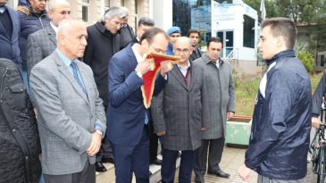 BAYRAK POZANTI’DAN KURTULUŞ ADANA’DAN