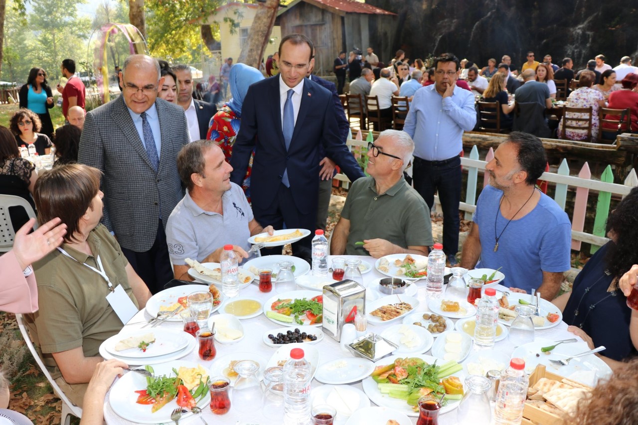 Başkan Çay’ın “ USTALIK”  Eseri:  “BELEMEDİK” BÜYÜLÜYOR