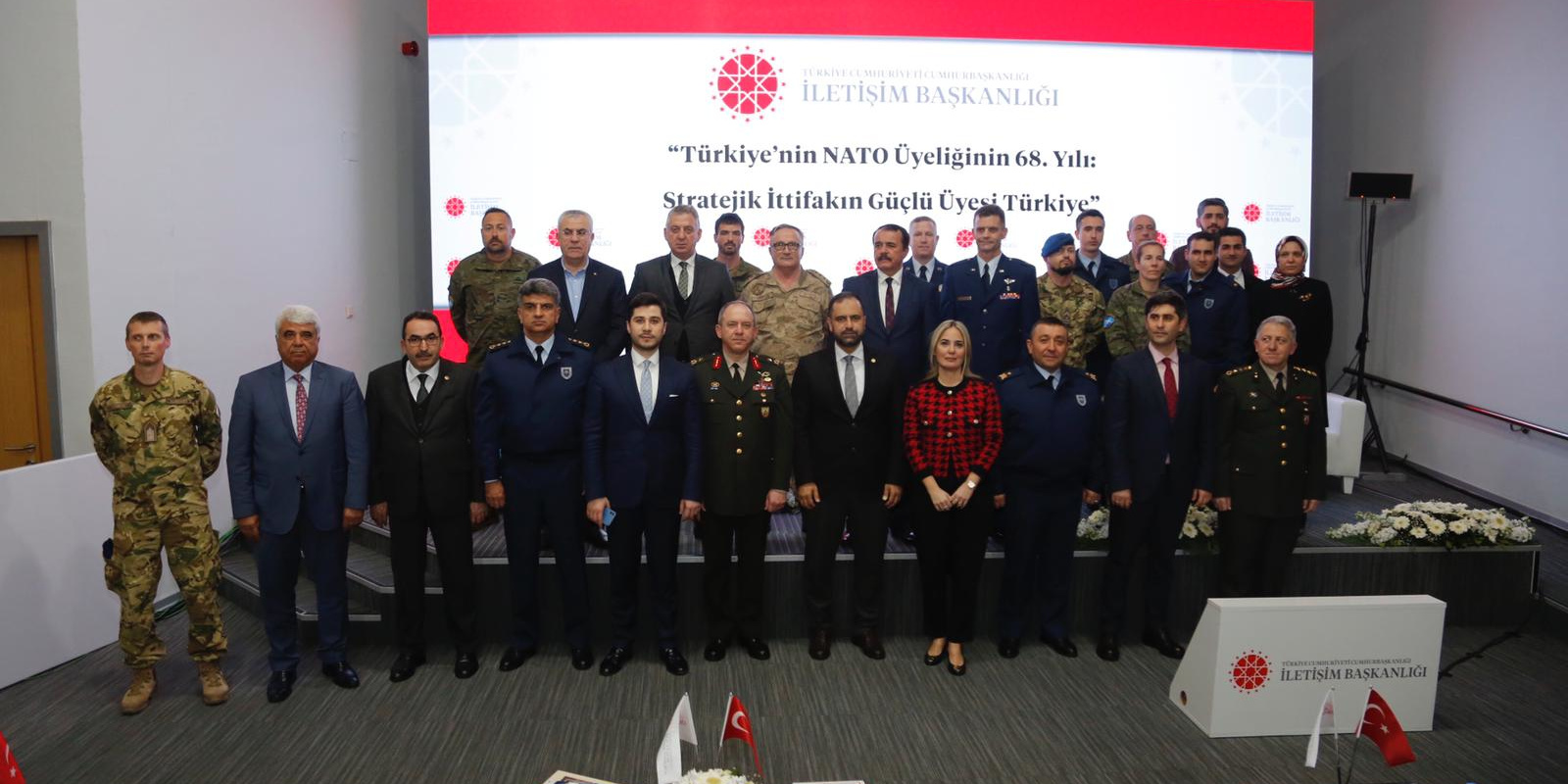 ADANA’DA NATO PANELİ