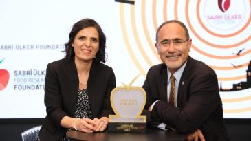 Sabri Ülker Bilim Ödülü Doç. Dr. Elif Nur Fırat Karalar’ın