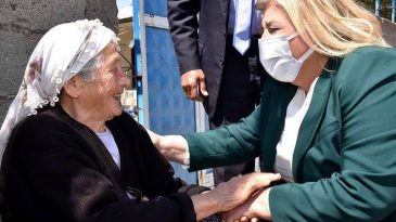 HÜLYA ERDEM, “BİZ KOLTUK DEĞİL, HİZMET SEVDALISIYIZ”