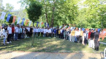 AK GENÇLİK’DEN BULUŞMA