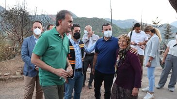 YÜREĞİR BELEDİYESİ’NDEN YANGINDA ZARAR GÖRENLERE DESTEK