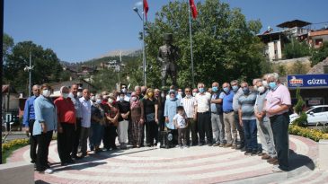 CHP ATA’NIN HUZURUNDA