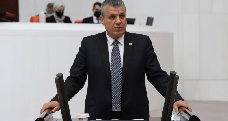 Ayhan Barut üniversite öğrencilerine yurt ve kira desteği verilmesini istedi