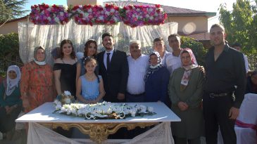 BERFİ VE YUSUF EVLİLİĞE İLK ADIMLARINI ATTILAR