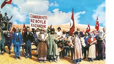 ATATÜRK’ÜN EN BÜYÜK ESERİ CUMHURİYETİMİZİ KUTLUYORUZ.