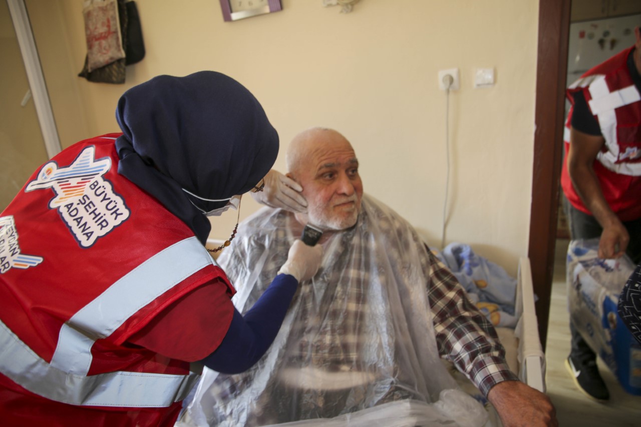 Büyükşehir’ den Evde Hizmete