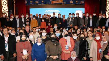 AK Parti Teşkilat Akademisi Adana Eğitim Programı yapıldı