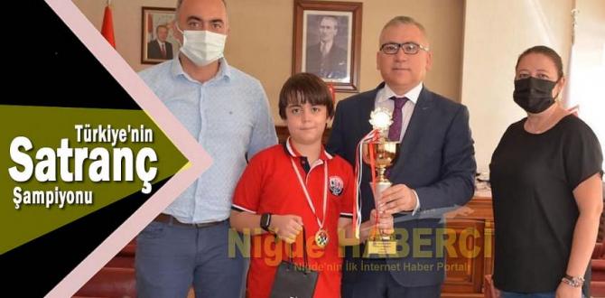 Pozantı’lı “GÖRKEM ÜNSAL” Satranç da Türkiye Şampiyonu