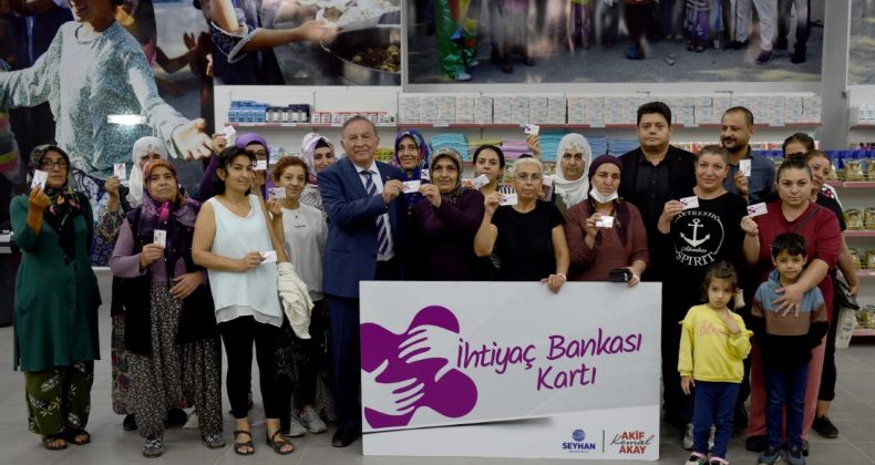 SEYHAN’DA İHTİYAÇ SAHİPLERİ İÇİN “İHTİYAÇ BANKASI” AÇILDI