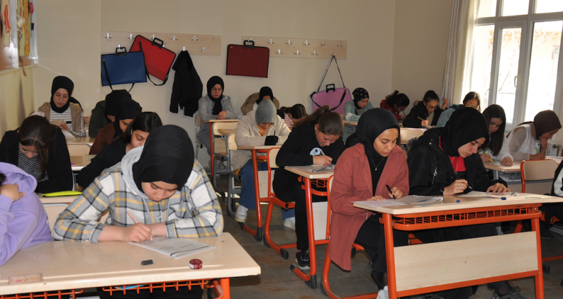 SİYER-İ NEBİ YARIŞMASI YAPILDI.