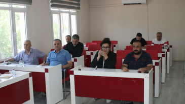 BELEDİYE MECLİSİ AK PARTİSİZ TOPLANDI
