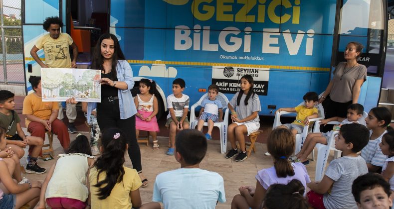 SEYHAN BELEDİYESİ SANATI SOKAĞA TAŞIDI