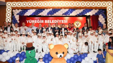 YÜREĞİR BELEDİYESİ’NDEN TOPLU SÜNNET ETKİNLİĞİ