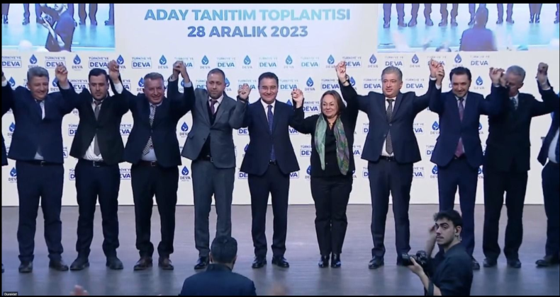 MEHMET EMİN KAYA DEVA’DAN POZANTI’NIN BAŞKAN ADAYI OLDU.