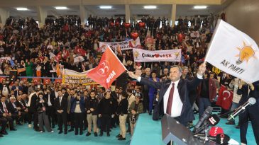 KOCAİSPİR: “GELECEĞE UMUTLA BAKAN BİR ADANA İÇİN HAZIRIZ”