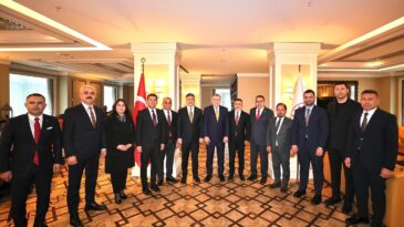 ALİ  AVAN ANKARA’YI SU YOLU DEĞİL, HİZMET YOLU HALİNE GETİRDİ