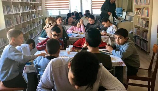 BAŞKAN AVAN POZANTI’YI KÜTÜPHANESİZ BIRAKMADI.