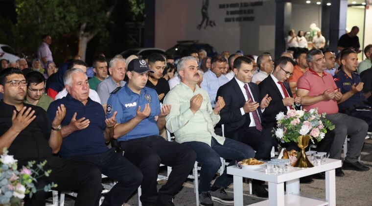 15 TEMMUZ’DA POZANTI’LI DEMOKRASİ NÖBETİNDE TAM KADRO AYAKTA İDİ.
