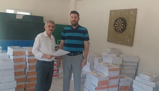 DERS KİTAPLARI POZANTI’YA GELDİ