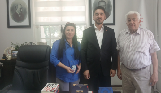 GAZETEMİZ YAZİŞLERİ MÜDÜRÜ HAYRİYE EROĞLU “SÜREKLİ BASIN KARTI” SAHİBİ OLDU.