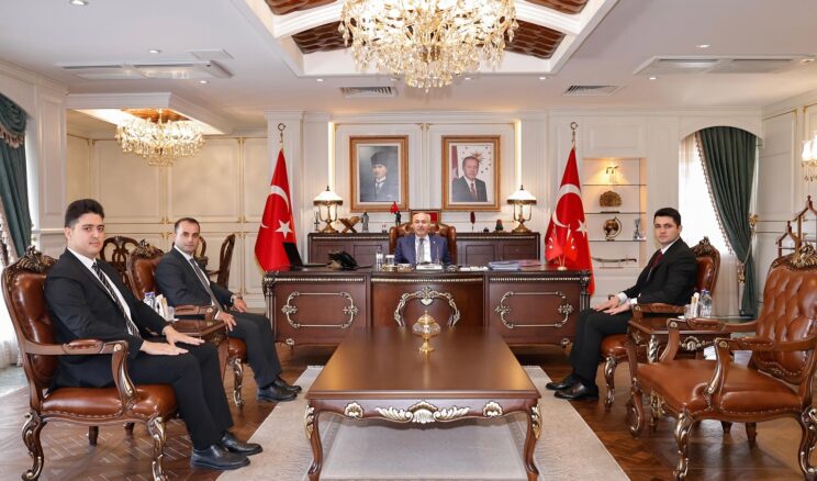 KAYMAKAM SITKI ÖZMEN GÖREVE BAŞLADI