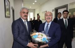 VALİ KÖŞGER POZANTI’DA SORUN DİNLEDİ