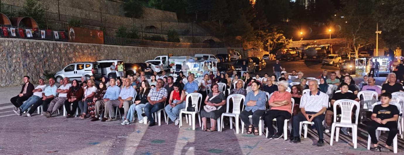 ALTINKOZA’DAN POZANTI’DA SİNEMA ETKİNLİĞİ