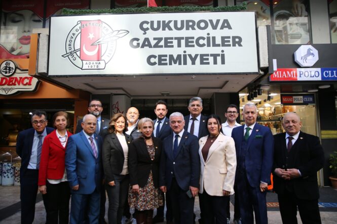 SEÇİM BİTTİ GAZETECİLERİN YÜZÜ GÜLMEYE BAŞLADI