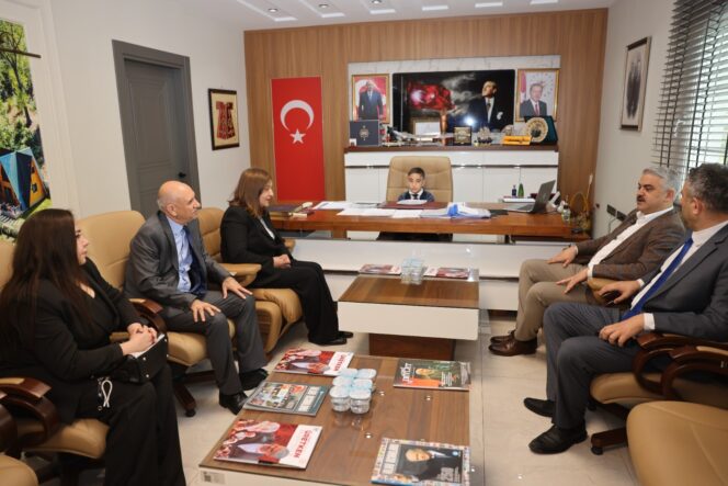 POZANTI BELEDİYE TEMSİLİ BAŞKANI GÖZTAŞ DİJİTAL BAĞIMLILIĞA DİKKAT ÇEKTİ