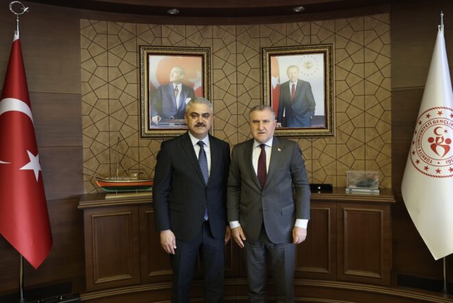 7f5379cc-399a-4ea5-becd-54215cf55711