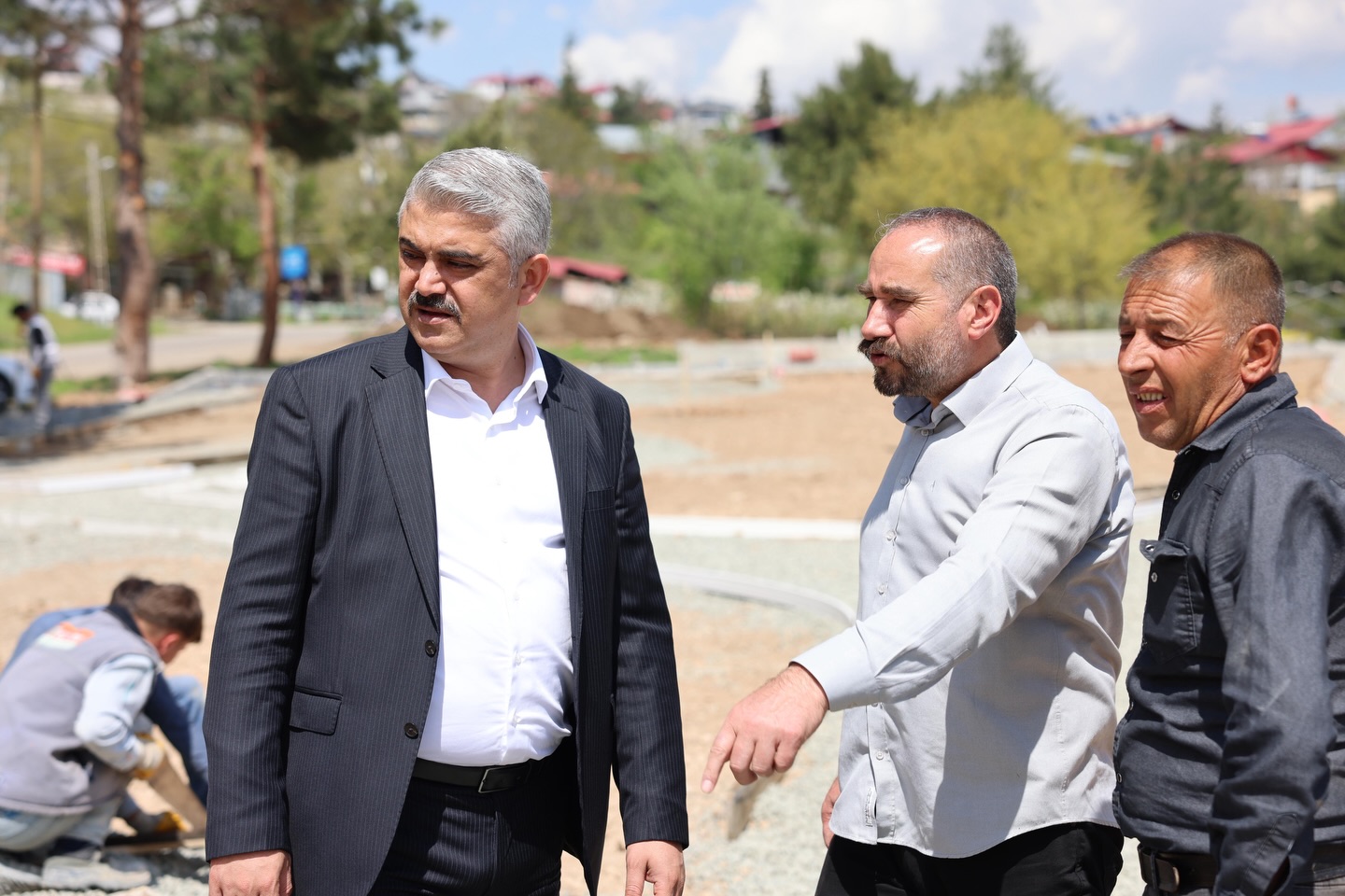 ŞEHİTLER PARKI’NDA SON AŞAMAYA GELİNDİ